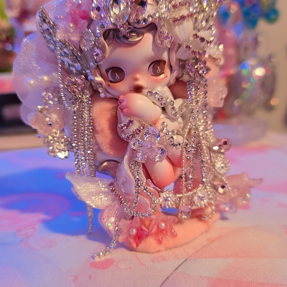 Official Skull Panda Feast Figurine